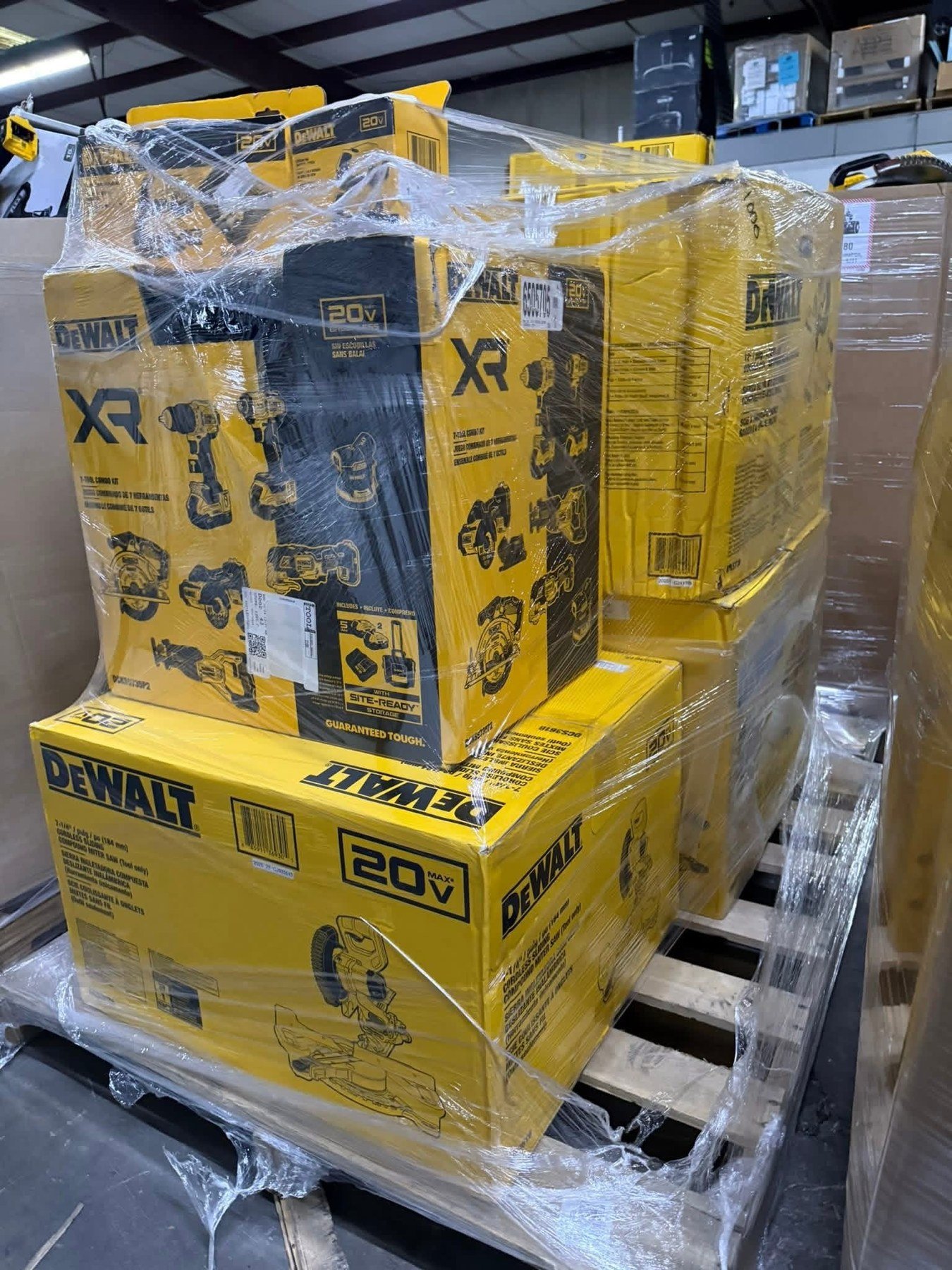 Wholesale DeWALT Tool Pallet (50 Pieces)